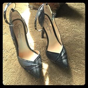 Jessica Simpson’s sexy ankle high heels size 8.5